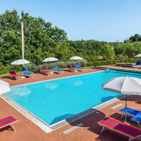 Lovely Holiday In With Pool *